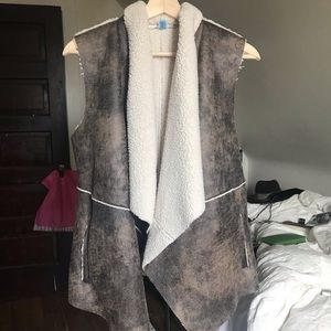 BB Dakota vest